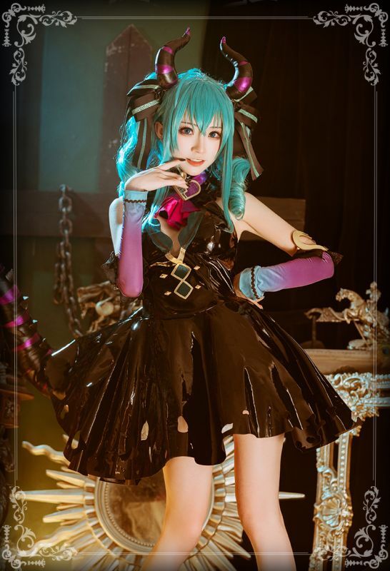 初音ミク ぬーどるストッパーフィギュア ヴィラン 悪魔コスプレ衣装